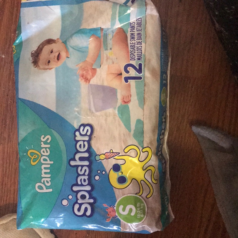 Pampers splashers